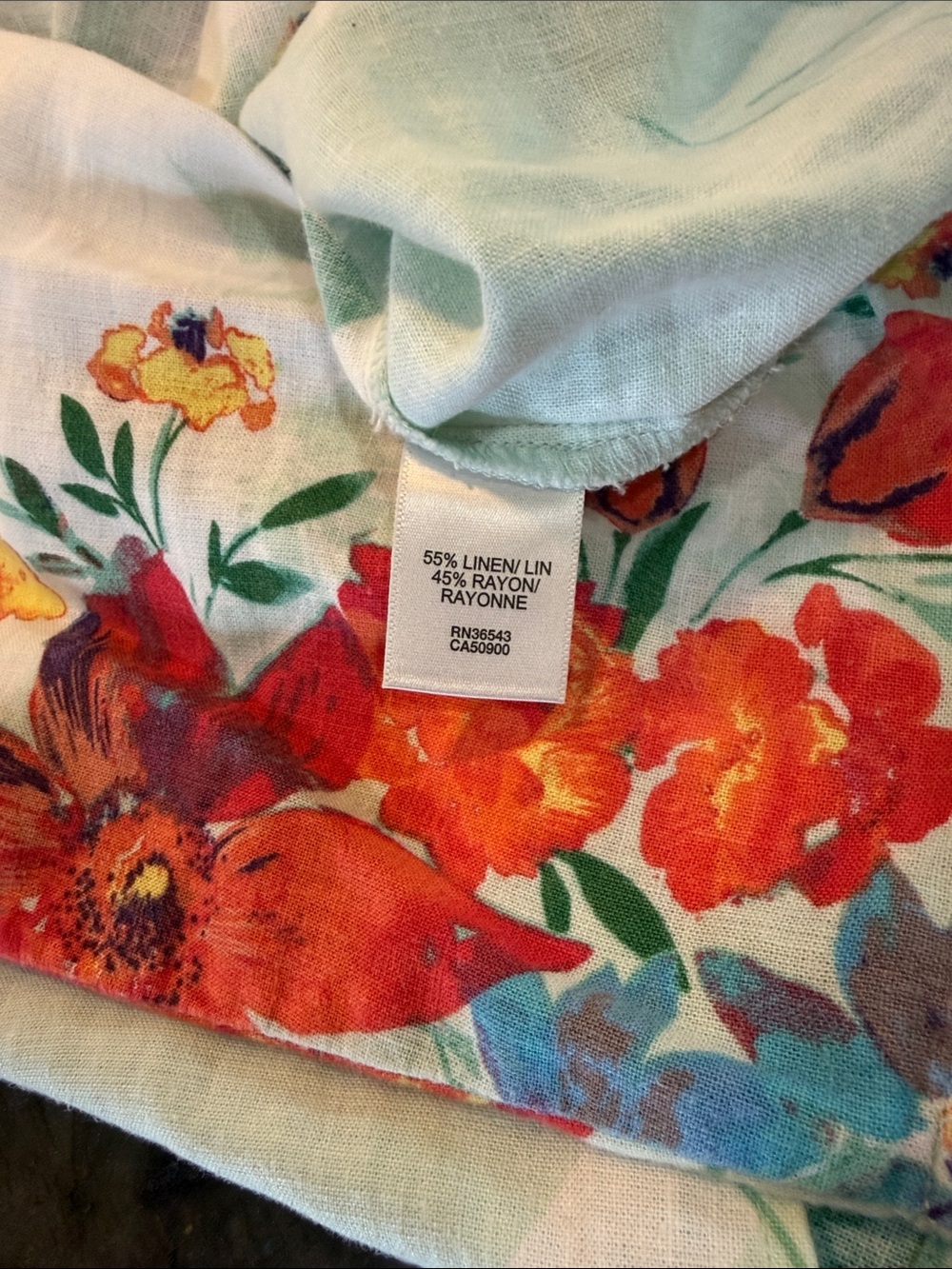 Van Heusen Women’s Linen Blend Blouse, Size Large. - Picture 7 of 7